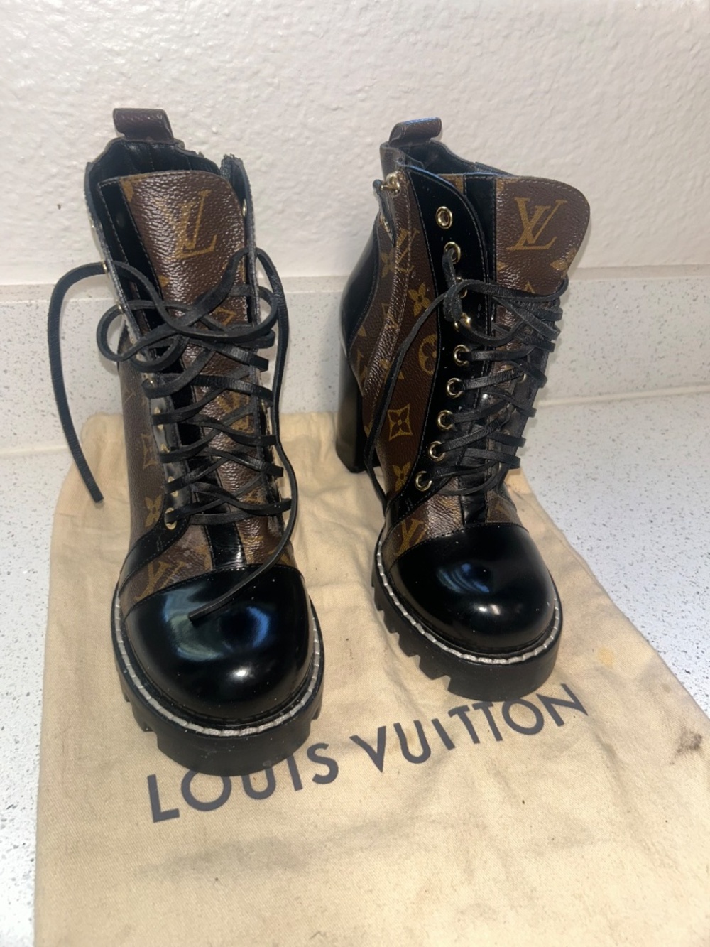 Louis Vuitton Star Trail Ankle Boot - Picture 4 of 4